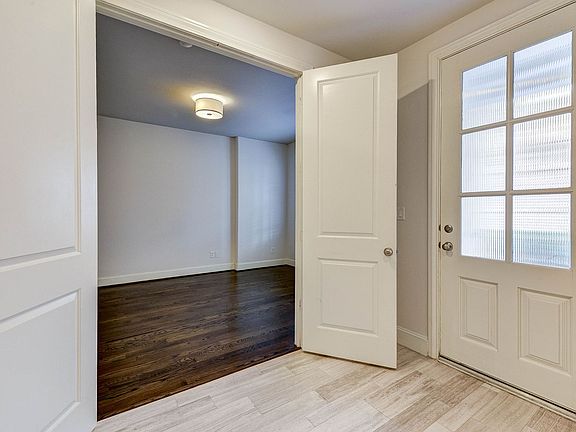 5th image of 2705 Cohn Garden Ln