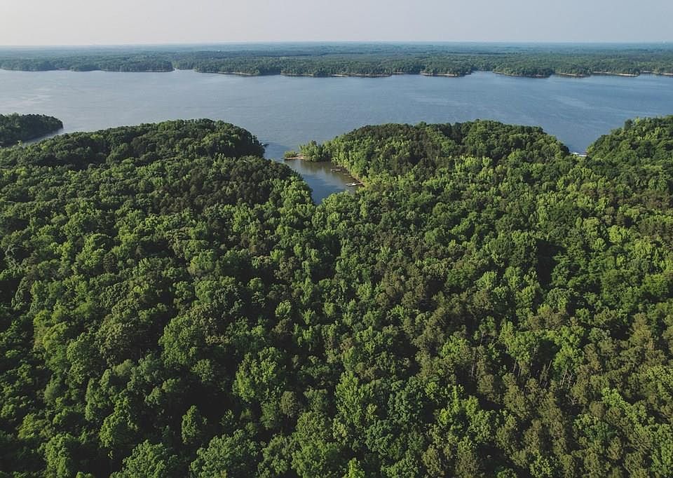 17 Merifield Dr, Clarksville, VA 23927 MLS 50383 Zillow