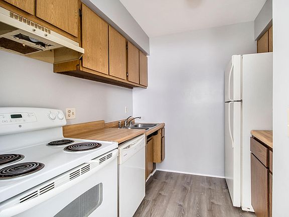 4th image of 5955 Briarcliff Ln APT A