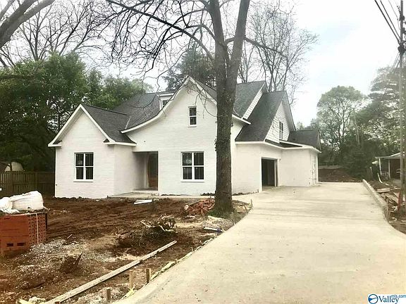 2nd image of 804 Carmelian St