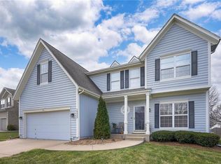 16322 S Chester St, Olathe, KS 66062