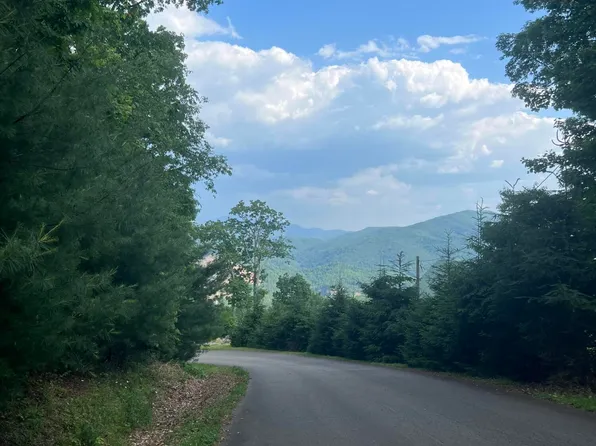 Iroqouis Rd, Mountain City, TN 37683