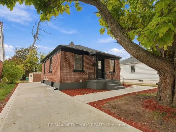 488 McKellar St, Peterborough, ON K9J 1P8
