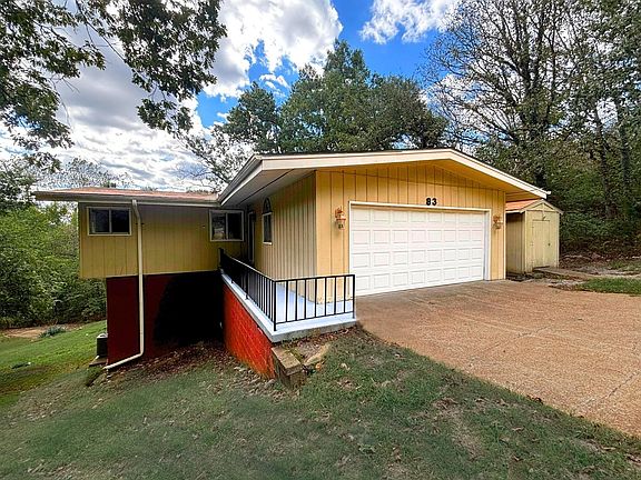2nd image of 83 Flathead Dr