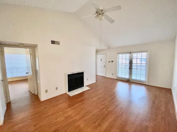 2121 El Paseo St APT 1604, Houston, TX 77054