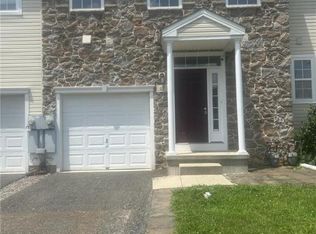 17 Bishop Pine Rd, Barto, PA 19504