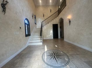 458 N Flores St, Los Angeles, CA 90048