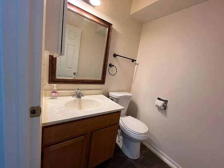 1132 Crimson Ct — Photo 7