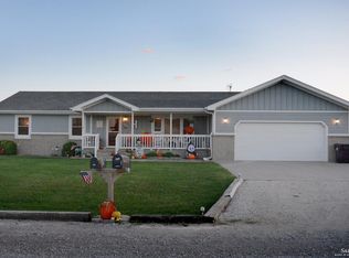 401 W 5th St, Marquette, KS 67464