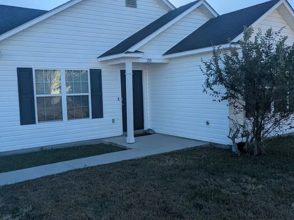 20 N Moody Dr, Ray City, GA 31645