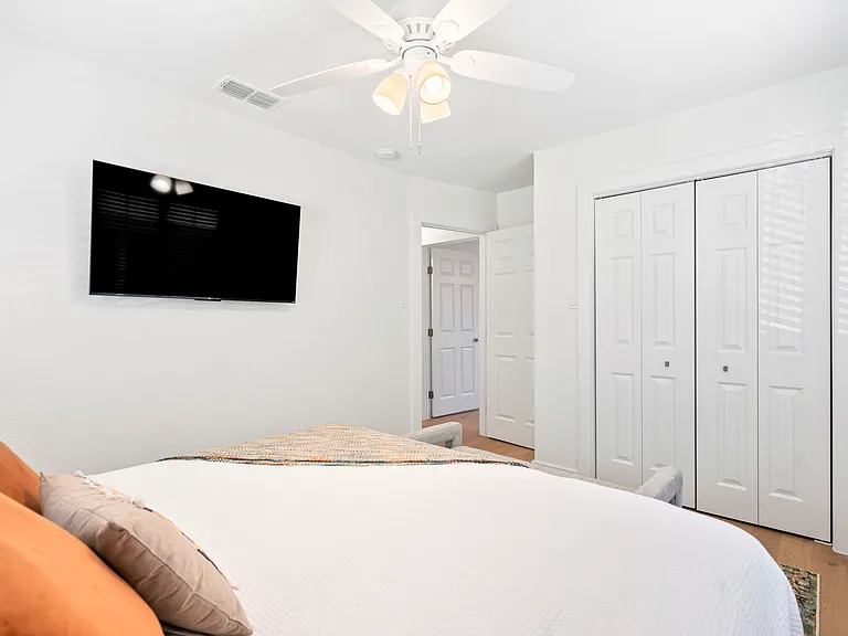 Second Bedroom Picture 2