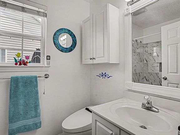 5th image of 213 Lynco Ln