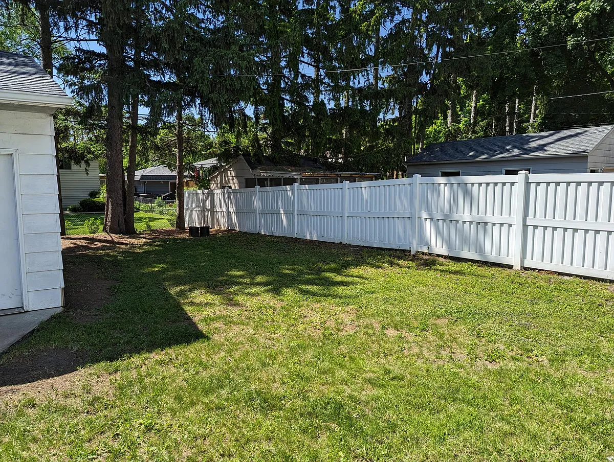 Building Photo - 1515 7th Ave NE