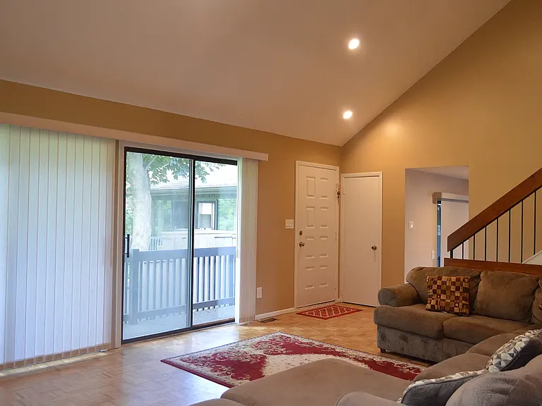 410 Westgate Dr #410 — Photo 3
