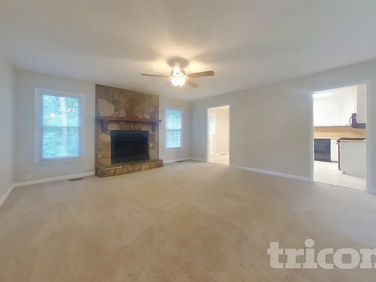234 Deerchase Dr — Photo 3