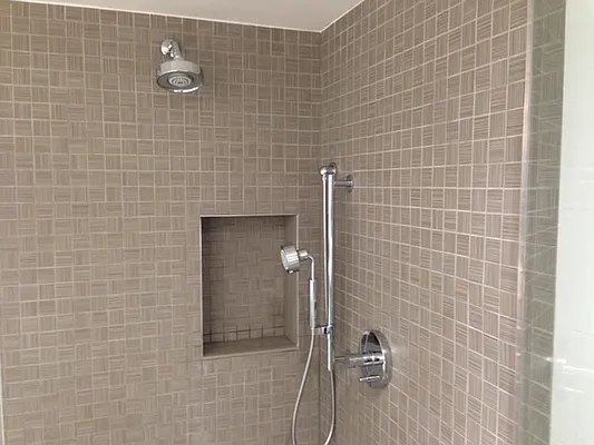 Rented by Winzone Realty Inc | media 7