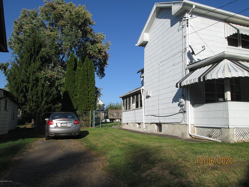 2nd image of 34 Jones St