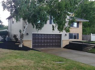 8 Bob O Link Ln, Lockport, NY 14094