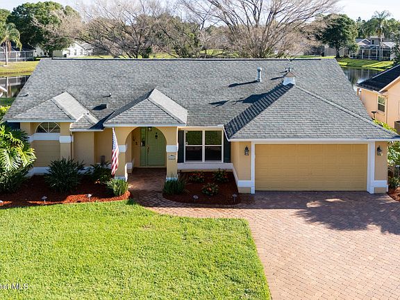 4th image of 2550 Red Maple Pl