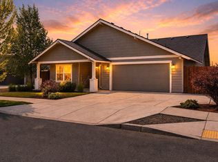 1717 NE 3rd Ct, Redmond, OR 97756