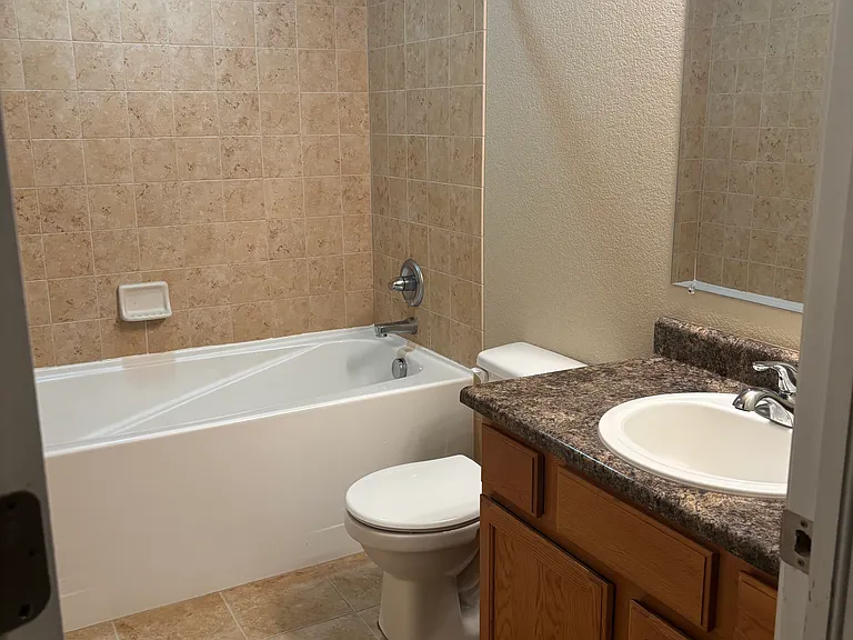 5823 New Crossings Point — Photo 10