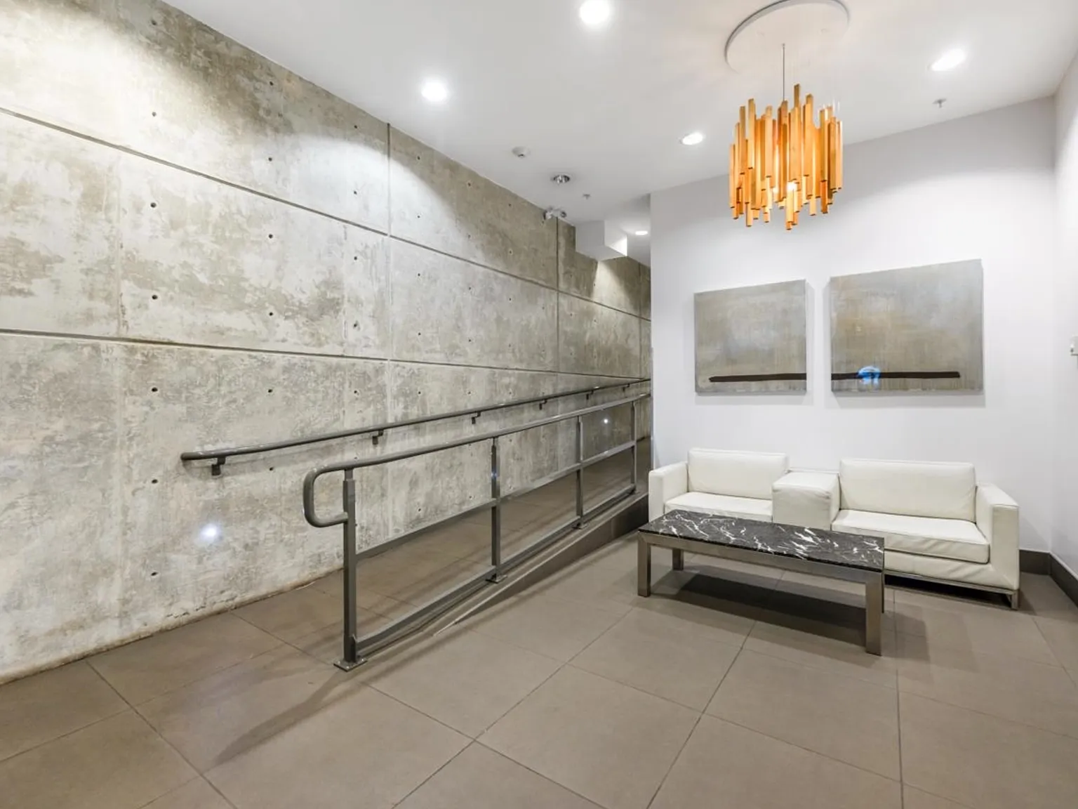 1 bed, 600 sqft, $2,580 — Photo 2