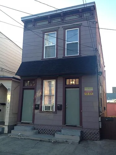 2383 Wheeler St Photo 1