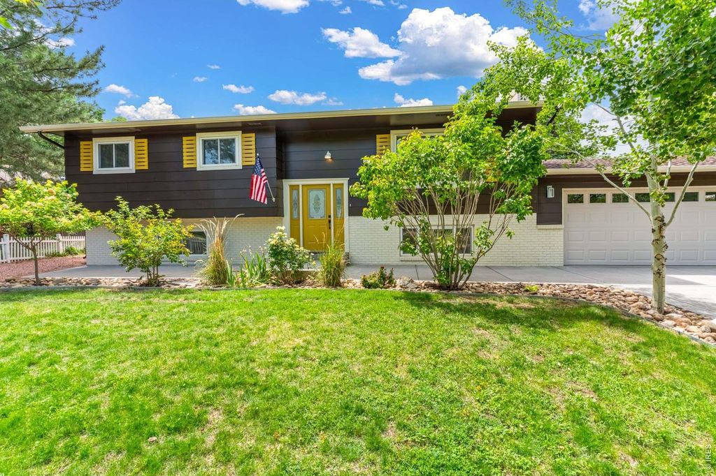 1115 Jennifer Dr