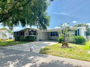 630 Klickety Klak Ln, Valrico, FL 33594