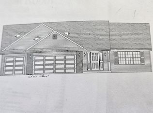 435 Blue Spruce Dr, Poplar Grove, IL 61065