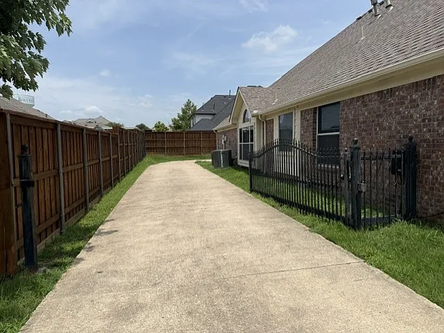 509 Avalanche Dr — Photo 23