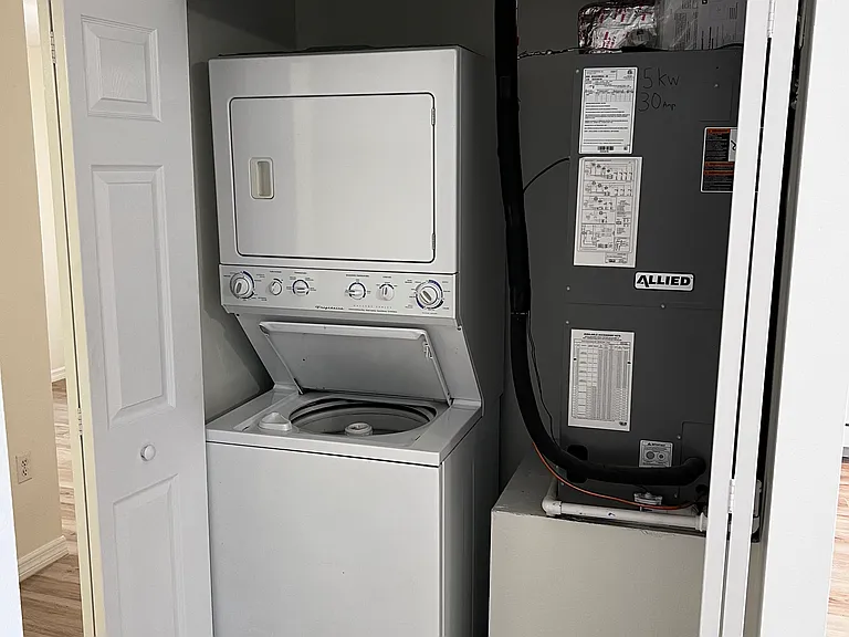 4217 Ponder Ave — Photo 3