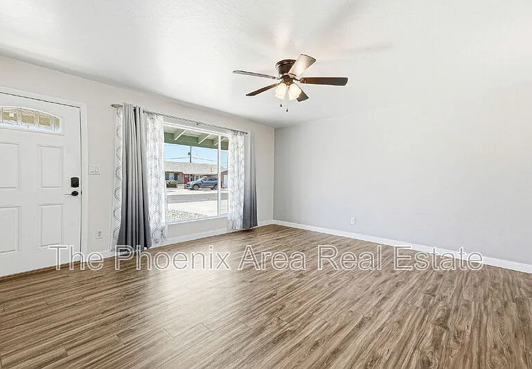 8322 E Granada Rd — Photo 7