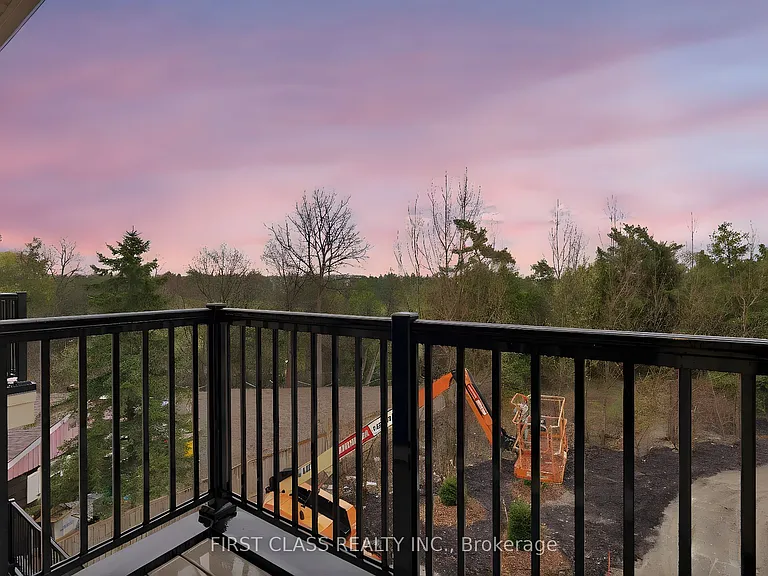 4289 Major Mackenzie Dr — Photo 18