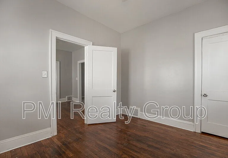 3600 E 153rd St #DOWN — Photo 9