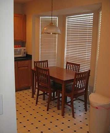 Breakfast nook in the kitchen