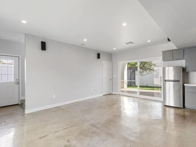 3798 Dublin Ave — Photo 16