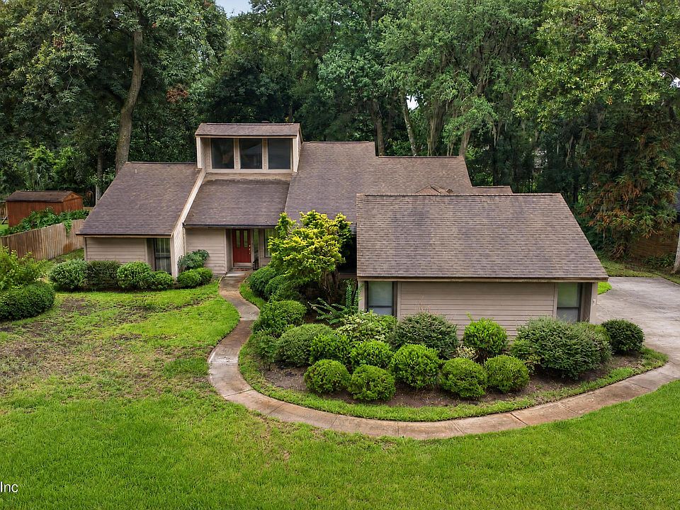 1st image of 10990 CREEKVIEW Drive