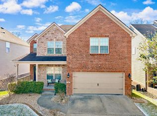 2402 Patchen Wilkes Dr, Lexington, KY 40509