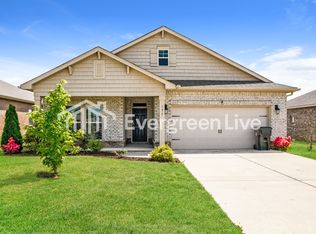 127 Rolling Green Dr, New Market, AL 35761