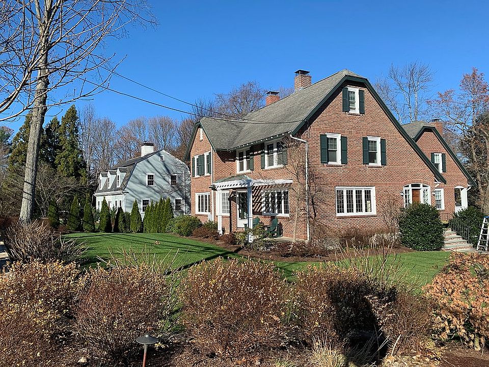 2nd image of 21 Franklin Rd