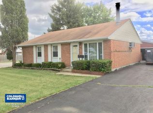 101 Ambassador Ave, Romeoville, IL 60446