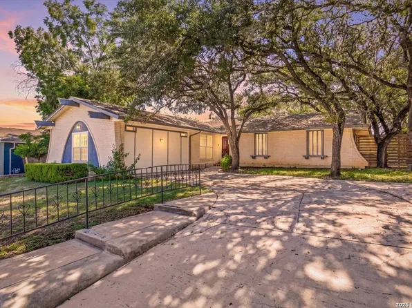 1738 BRANDENBURG DR, San Antonio, TX 78232