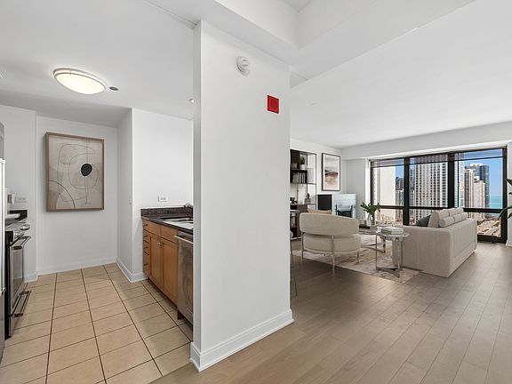 3rd image of 130 N Garland Ct APT 2409