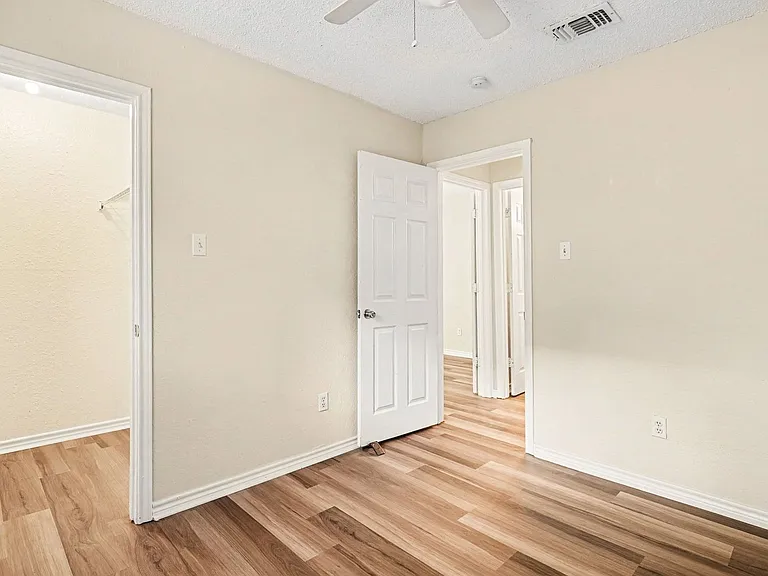 1811 Lipscomb St — Photo 20