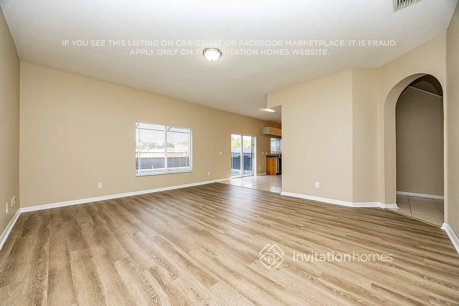 11808 Brenford Crest Dr Riverview, FL 33579 — Photo 4