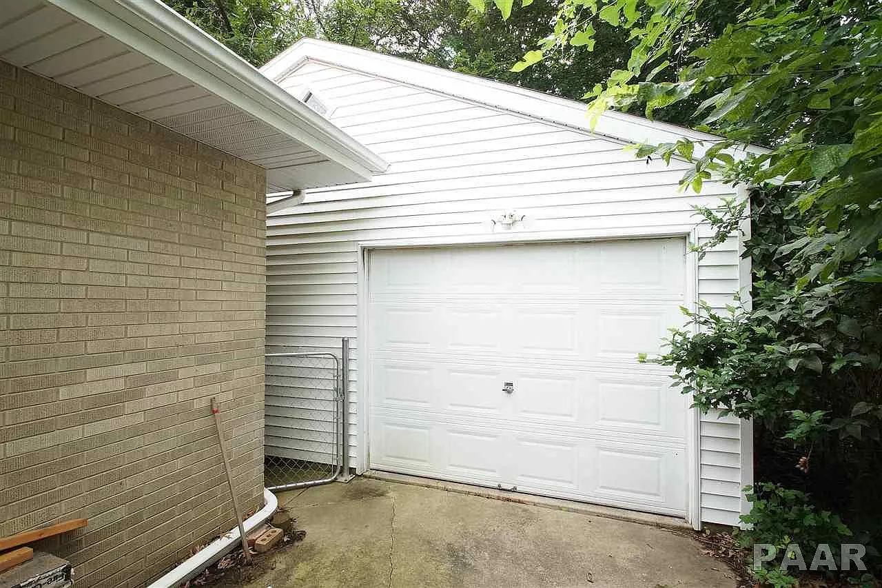 117 Herman St photo 1