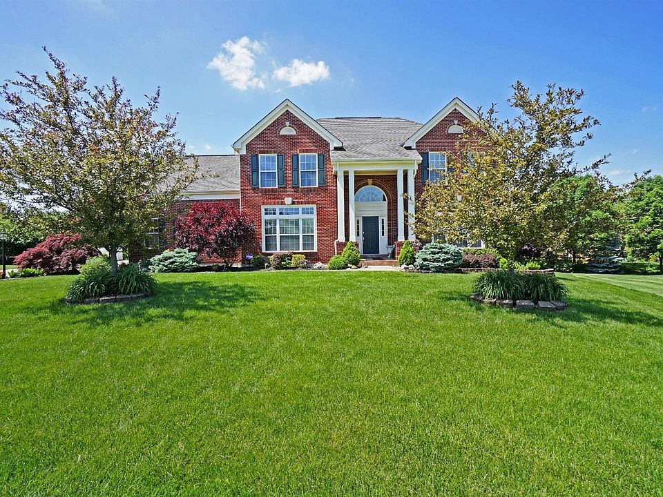1st image of 7983 Hedgewood Cir