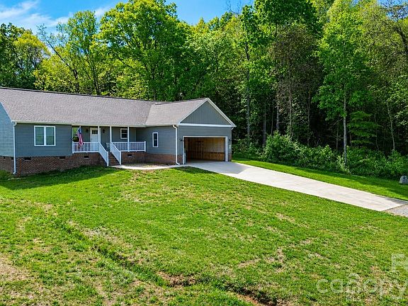 2nd image of 3867 Ritchie Rd