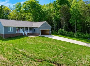 3867 Ritchie Rd, Lincolnton, NC 28092